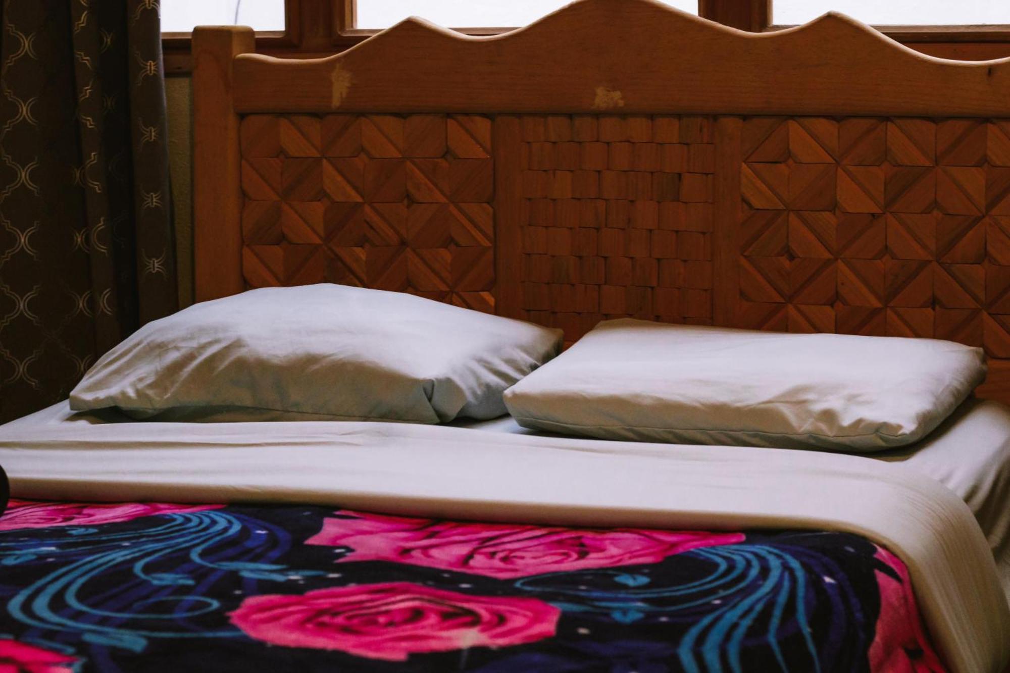 Hostal Casa Satoshi *