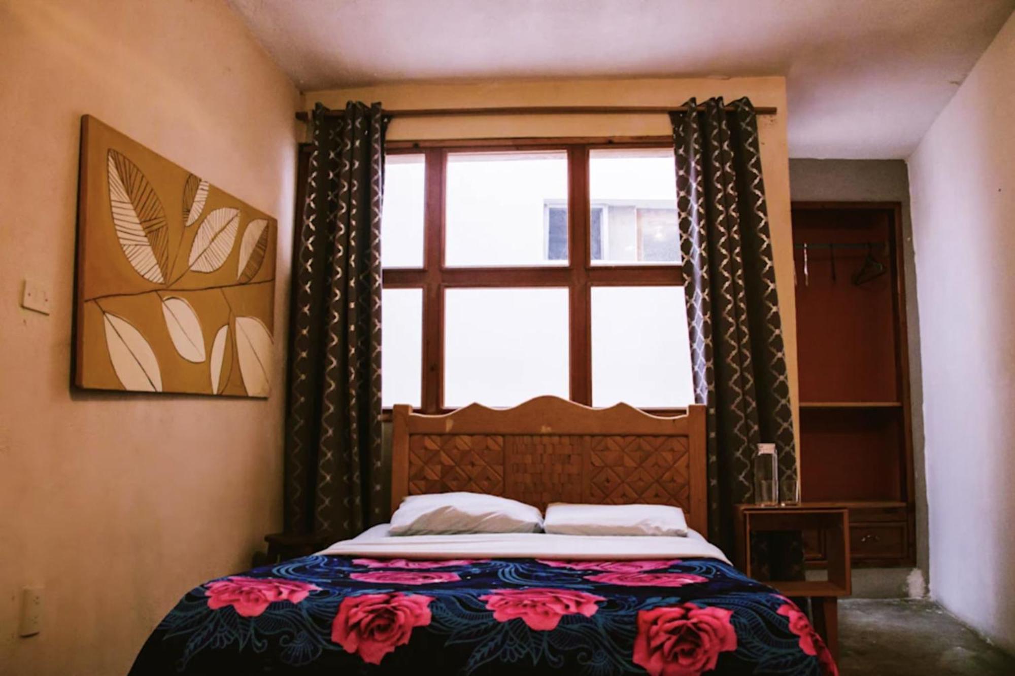 Hostal Casa Satoshi